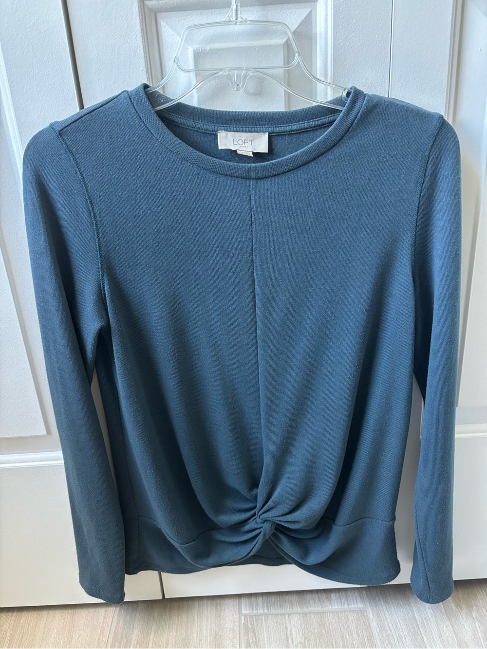 LOFT Outlet XS Long Sleeve Twist-Front Top - Slate Blue